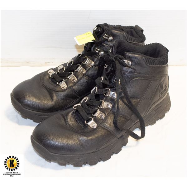 GIRLS RBK HIKERS SZ 8