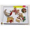Image 1 : BOX OF VINTAGE CHRISTMAS BROOCHES
