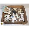 Image 1 : FLAT OF VINTAGE UNICORN FIGURES