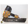 Image 1 : BOSTAGE HEAVY DUTY AIR NAIL GUN
