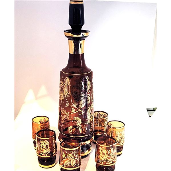 2)   VINTAGE AMBER WITH GOLD TONE DETAIL BOHEMIAN