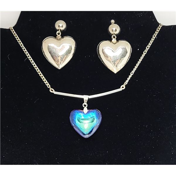 21) SILVER TONE WITH IRRIDESCENT BLUE HEART PENDAN
