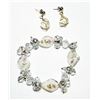 Image 1 : 27)  CLEAR CRYSTAL AND CLEAR, WHITE & GOLD TONE