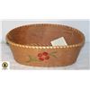 Image 1 : VINTAGE DENE NATIVE BIRCH BARK BASKET, SIGNED