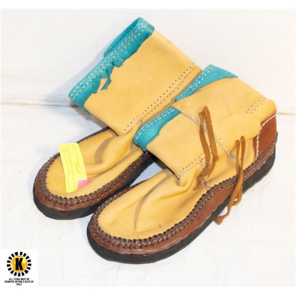 SIZE 8 LADIES RUBBER BOTTOM ELK HIDE CUSTOM MADE