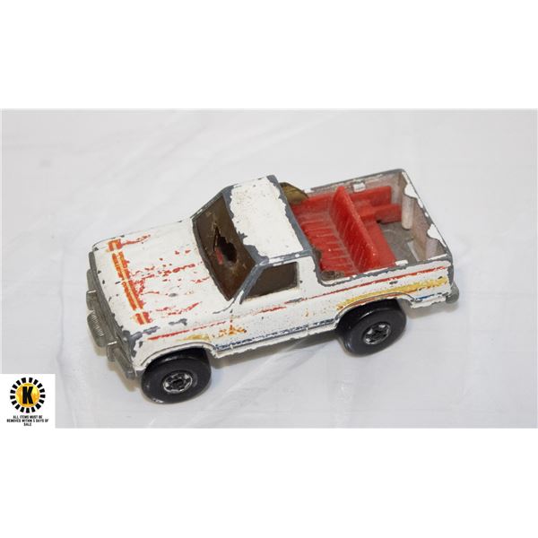 1980 HOUWHEELS WHITE TRUCK