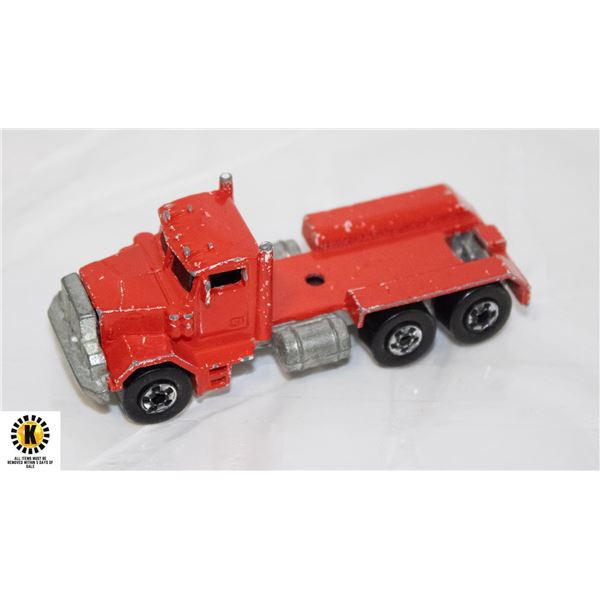 1979 HOT PETERBILT RED