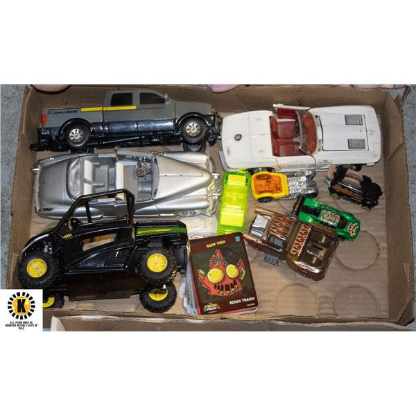 ESTATE JOHN DEERE CARS & DIE CAST CARS