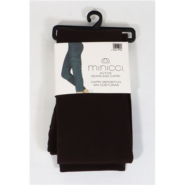 NEW ACTIVE SEAMLESS CAPRI PANT SIZE S/M