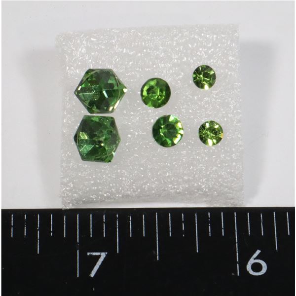 NEW 3 PC GREEN RHINESTONE STUD EARRING SET