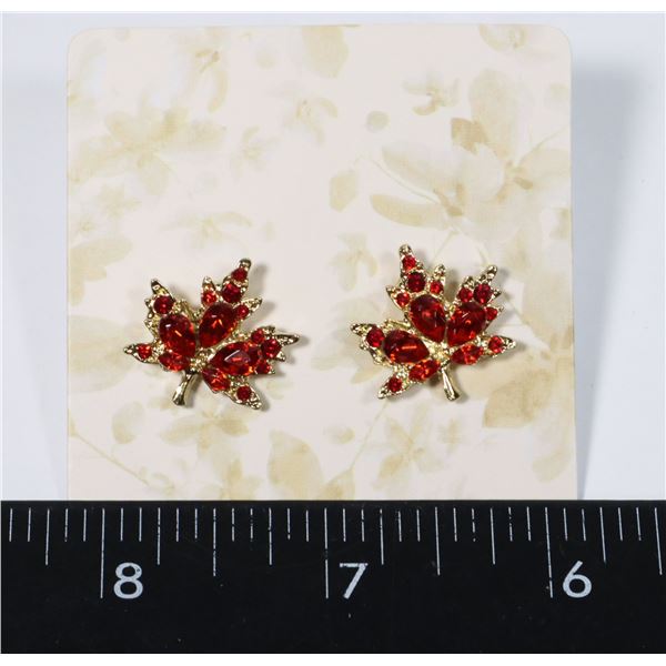 NEW GOLD TONE RHINESTONE MAPLE LEAF STUD EARRINGS