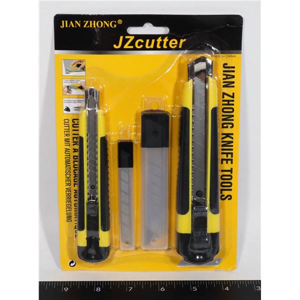 NEW UTILITY BLADE SET (2 KNIVES, 2 PACKS OF EXTRA