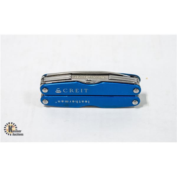 BOX WITH BLUE AUTHENTIC LEATHERMAN JUICE