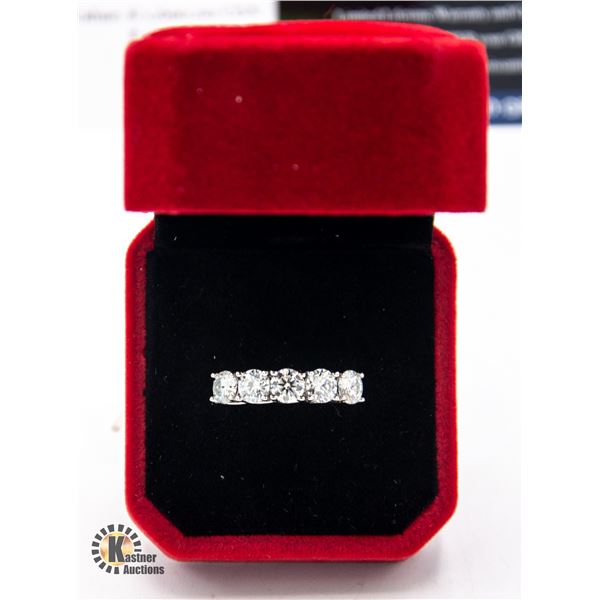 FIVE MOISSANITE SET IN SILVER WEIGHING