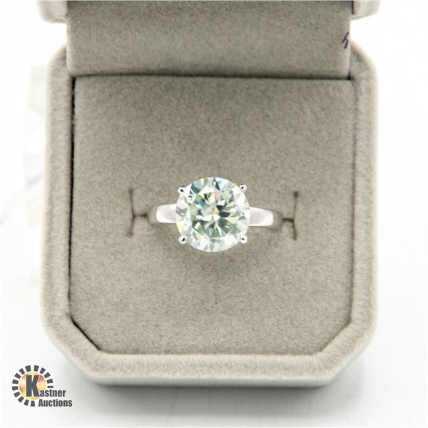 MOISSANITE APPROXIMATE WEIGHT OF 5.50 CARAT SET