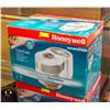 Image 1 : HONEYWELL QUIETCARE COOL MOISTURE HUMIDIFIER-
