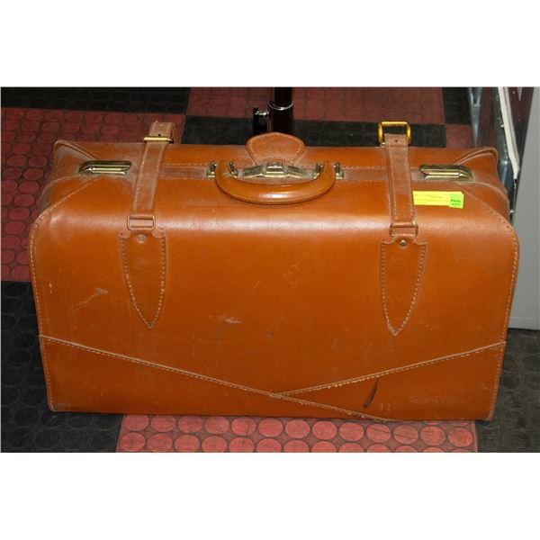 ANTIQUE BROWN LEATHER SUITCASE
