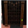 Image 1 : 3FT DECORATIVE WALL DISPLAY IVY CLIMBER-ESTATE