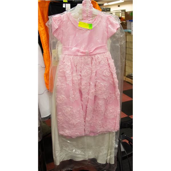 PAIR OF NEW GIRLS SIZE 4 DRESSES (2 DESIGNS)