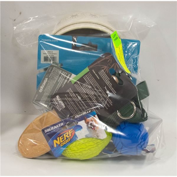 LRG DOG BAG: CREAM BOWLS, GREEN HARNESS, TREATS