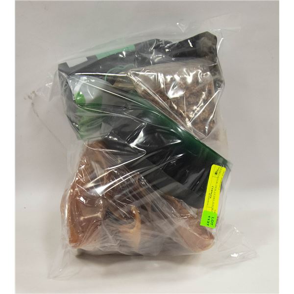 ASSORTED TREAT BAG WITH GREEN BOWL