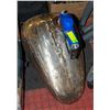Image 1 : VINTAGE HARLEY DAVIDSON CUSTOM TANK SHELL-ESTATE