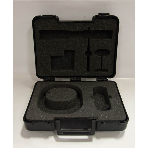 HARD CASE WITH INTERIOR PADDINING