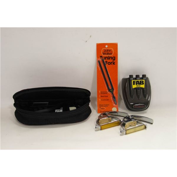 GUITAR/BASS TUNER. FINGER PIKS, DANELECTRO