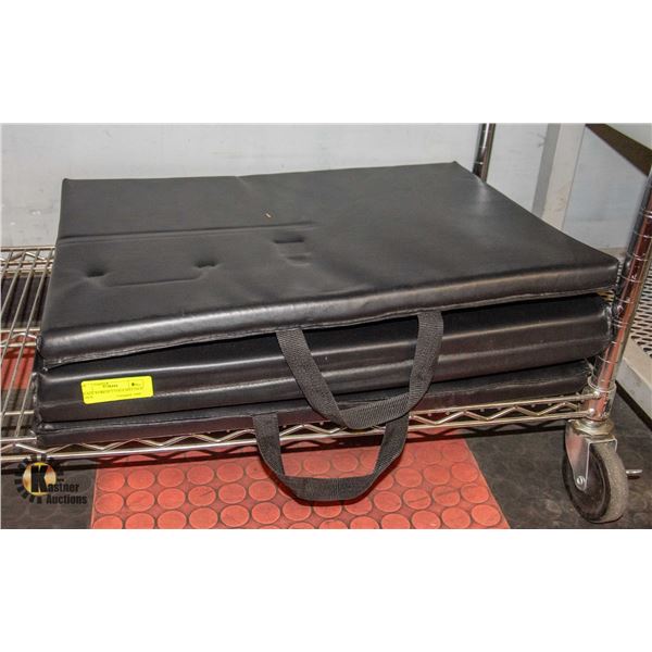 BLACK WORKOUT/YOGA MAT INCH THICK