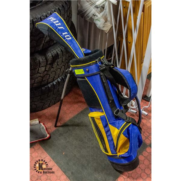KIDS  GOLF CASE WITH CLUBS