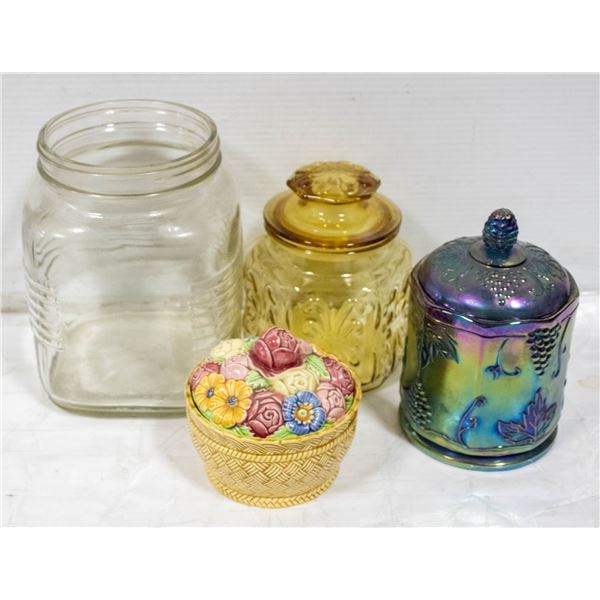 FLAT OF ASSORTED JARS