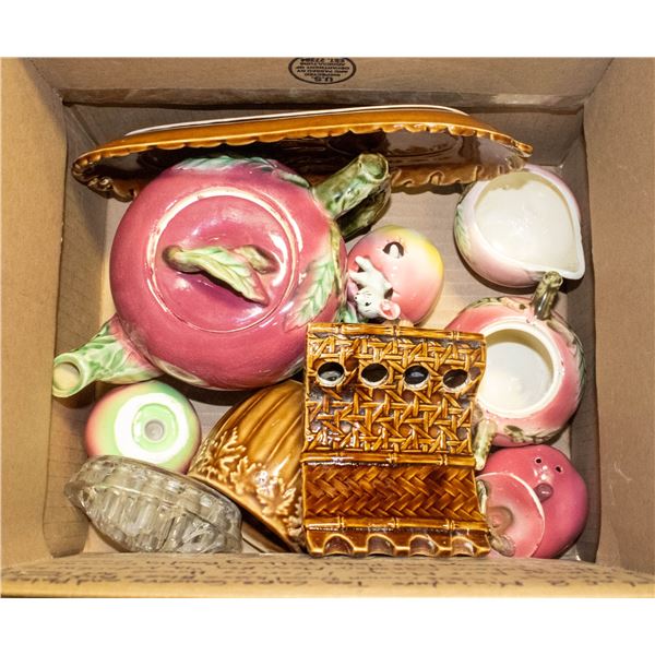 SET OF VINTAGE APPLE DESIGNED CERAMIC DISHES +