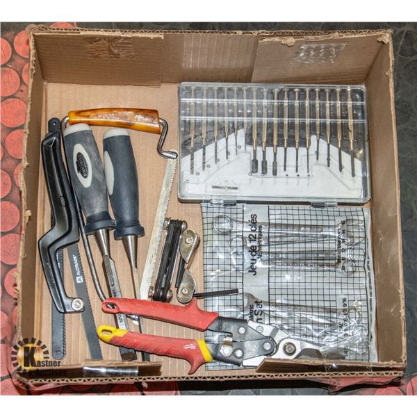 BOX GARAGE ESTATE ITEMS