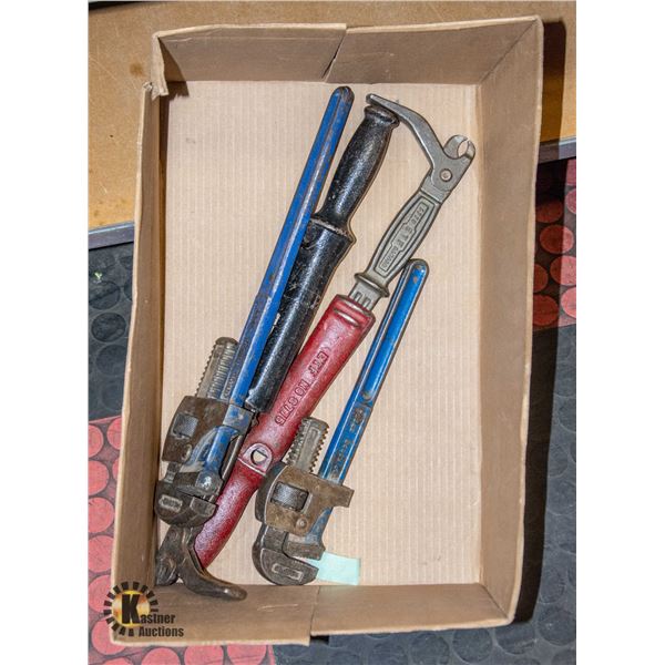 2 RECORD PIPE WRENCHES & 2 NAIL PULLERS