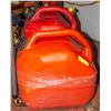 Image 1 : LOT OF 2 FUEL CANS