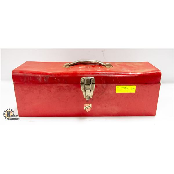 TOOLBOX WITH 4 GROUNDSTAKES