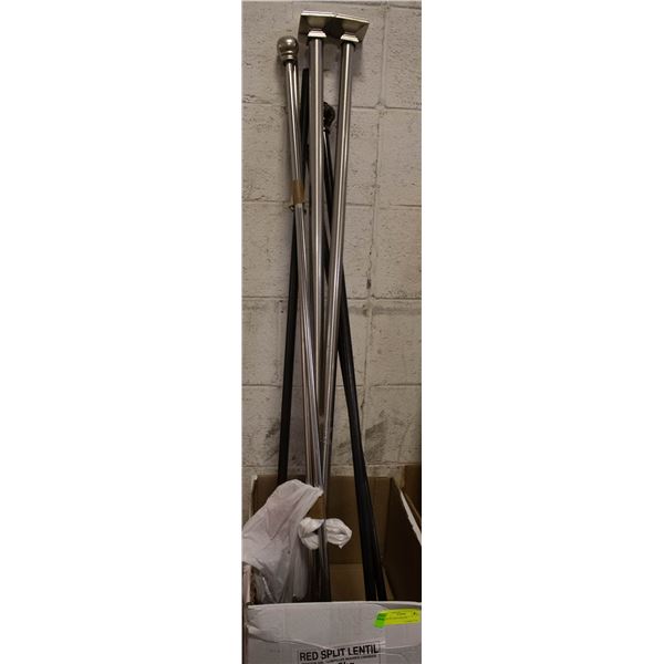 LOT OF CURTAIN RODS