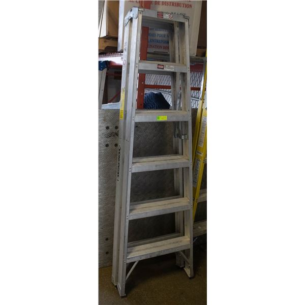 LOUISVILLE 6 FOOT ALUMINUM HD 300LB LADDER