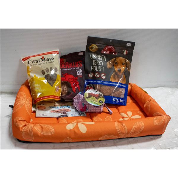 SM/XS PET BED SOLD WITH TREATS