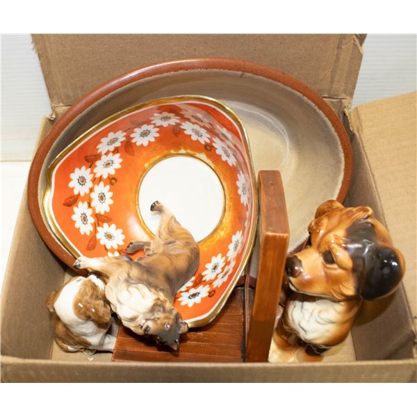 FLAT OF VINTAGE CERAMIC DOGS + VINTAGE BOWLS