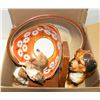 Image 1 : FLAT OF VINTAGE CERAMIC DOGS + VINTAGE BOWLS