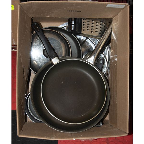 BOX POTS AND PANS