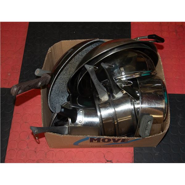 POTS & PANS & WOK (17 PCS ESTATE)