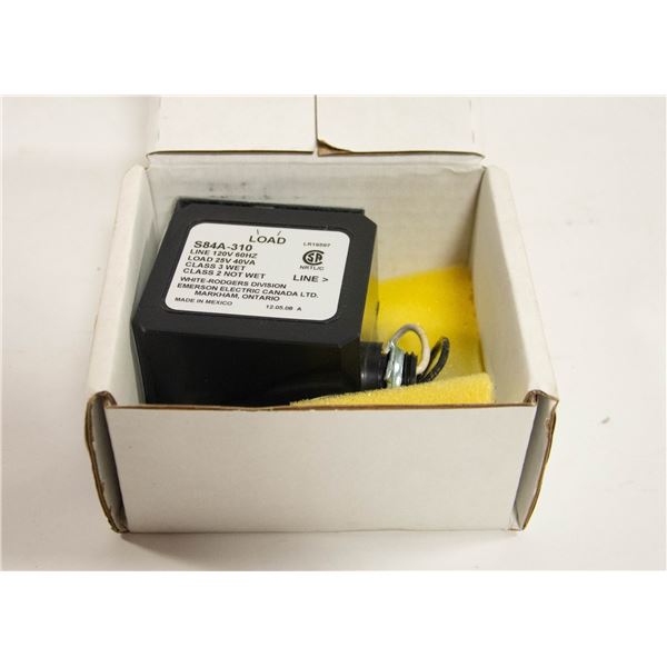 NEW IN BOX TRANSFORMER  - S84A310 MULTI MOUNT