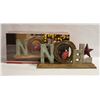 Image 1 : NEW NOEL PIECE 21 IN X 11 IN AND BOX