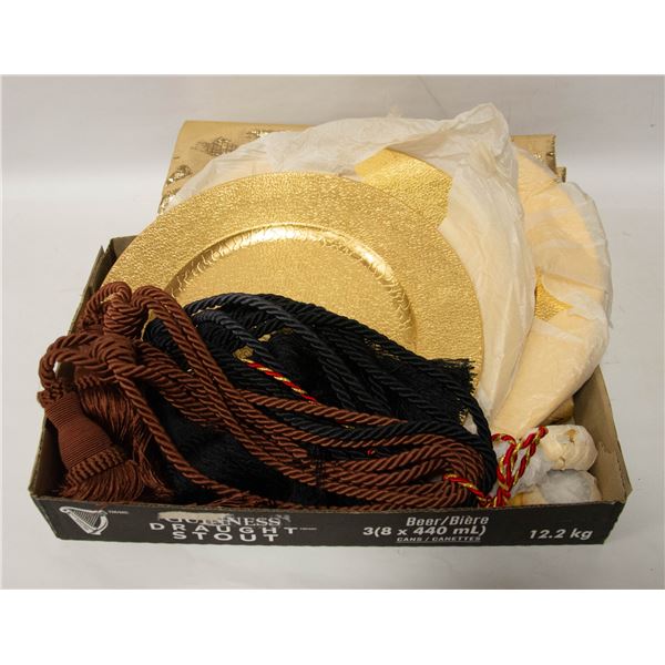 3 CHARGER PLATES/NAPKIN RINGS/4 LARGE TASSELS/