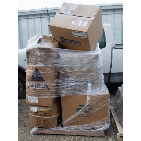 PALLET OF 6OZ COSMO CLEAR SPRAYER BOTTLES