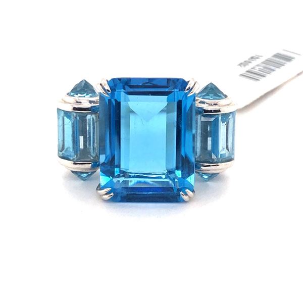15.91ct Blue Topaz 14K White Gold Ring