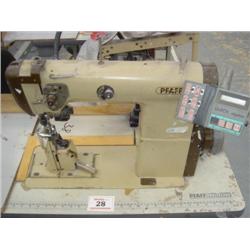 PFAFF POST MACHINE (471-755/11-725/04-900/51) C/W QUICK DIGITAL CONTROL (Note: Located in Scotland)