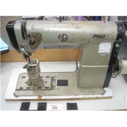 PFAFF POST MACHINE (491-755/13-BL) (Note: Located in Scotland)